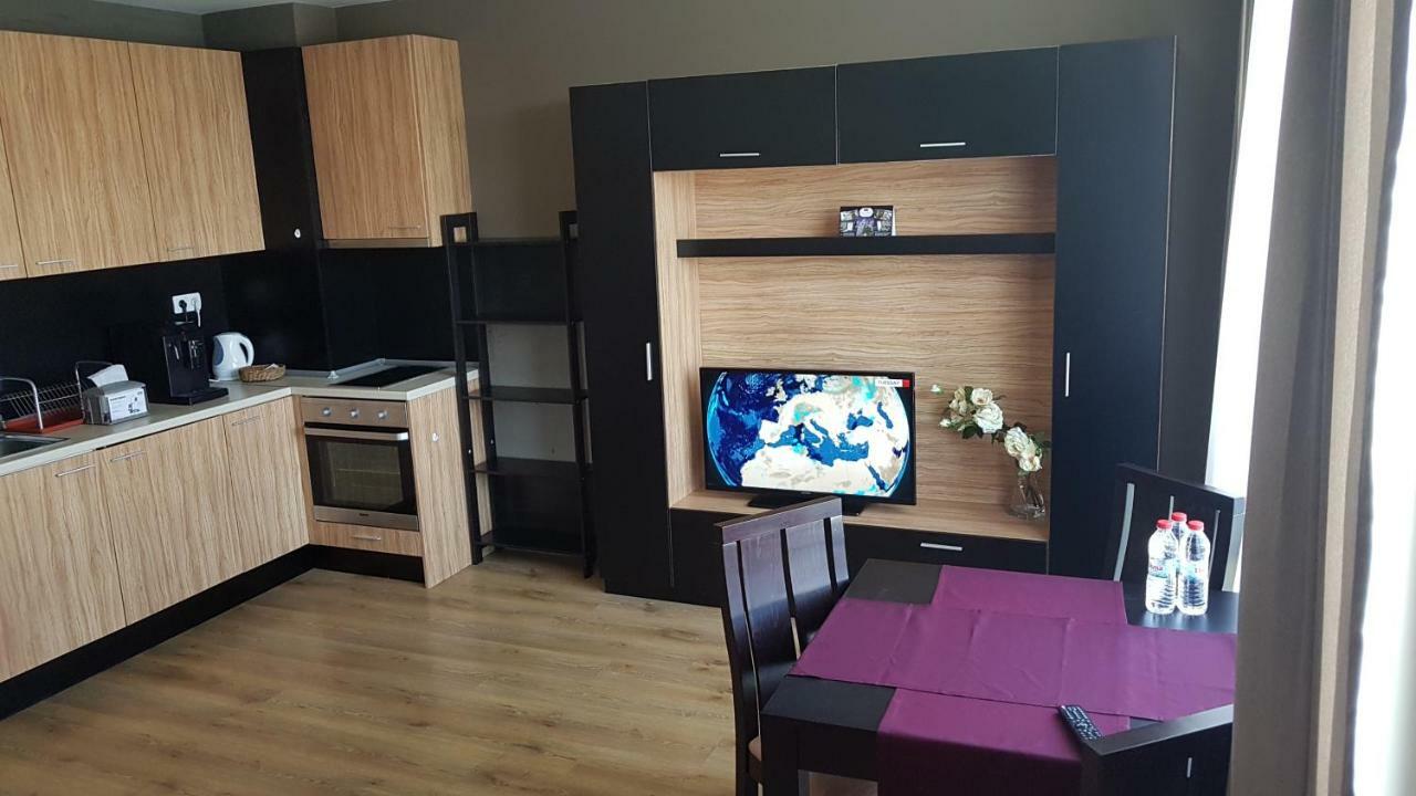 Apartments Mladost 1A Sofia Luaran gambar